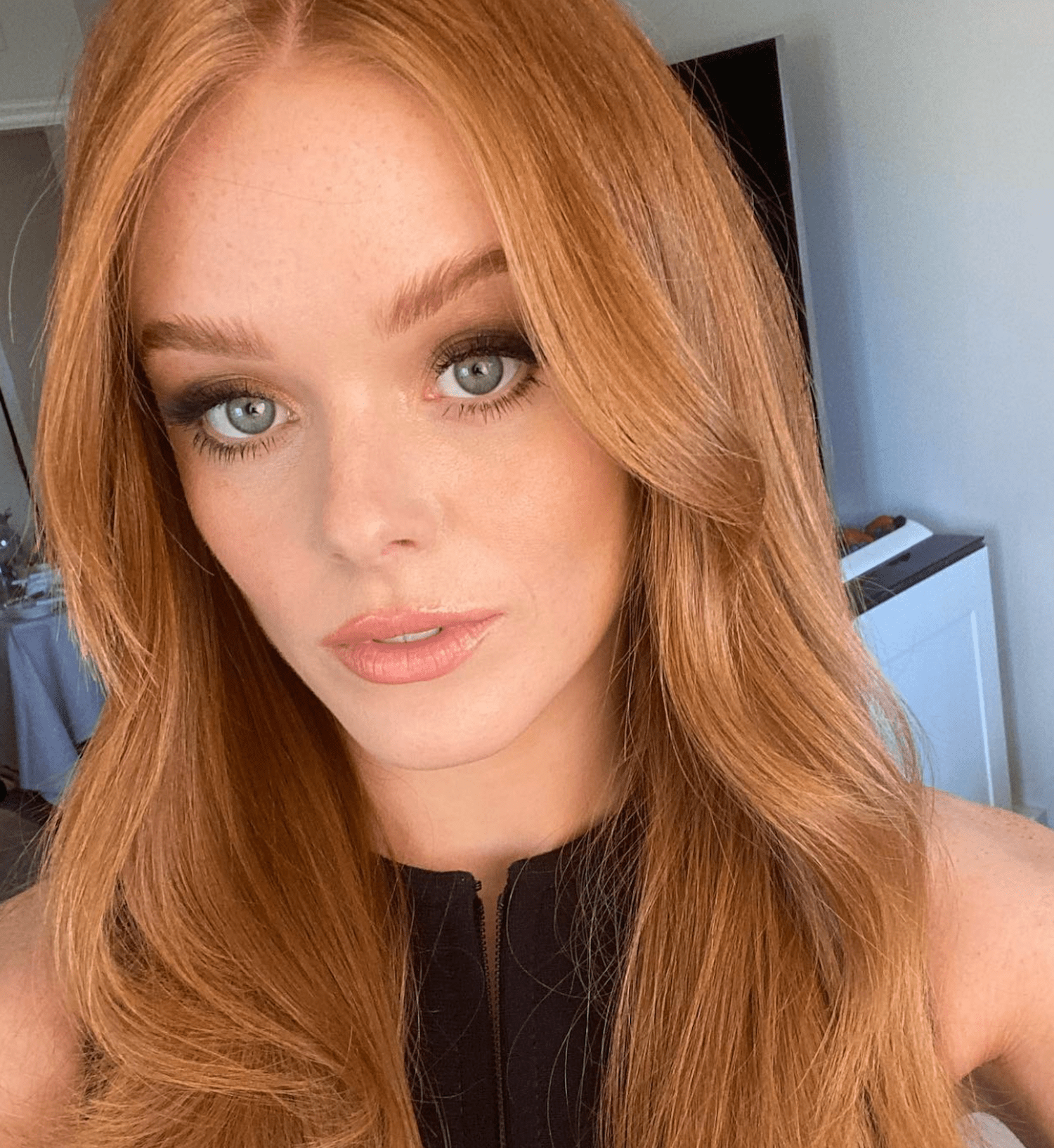 ABIGAIL COWEN TAKES A SELFIE POST HAIR AND MAKEUP 